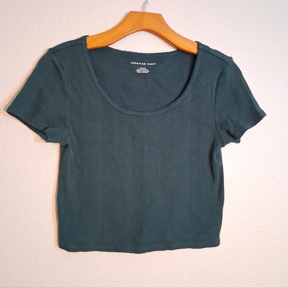American Eagle Outfitters Tops - American Eagle Green Crop Top Juniors Medium